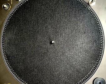 Classic Black Felt slipmat | Handmade In Finland | Turntable vinyl | record | Slip Mat | record player | Audiophile slip mat | DJ