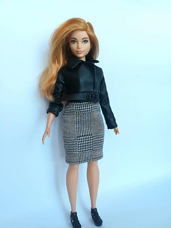 curvy barbie