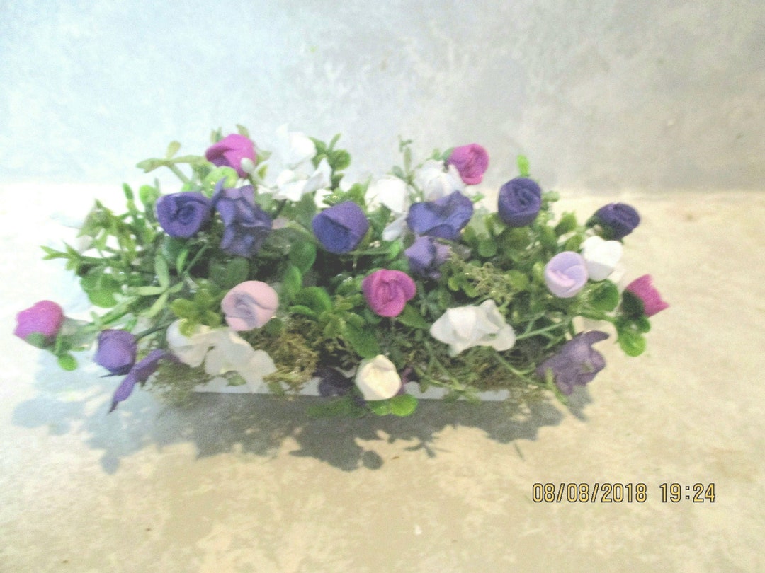 Miniature Dollhouse Window Box, Polymer Roses, Silk Floral 1/12 - Etsy