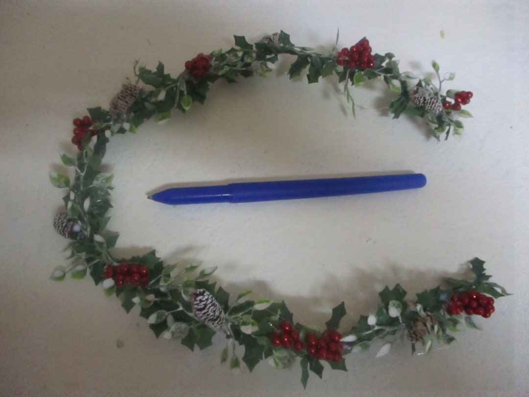 Miniature Christmas Doll/dollhouse Christmas Garland/snowy Etsy