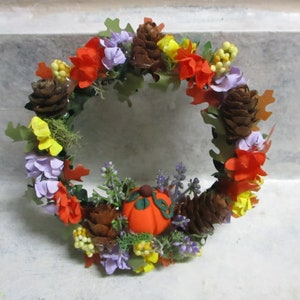NEW Larger Miniature 4&quot; Byers Choice Thanksgiving Wreath Accessory/Pumpkin/Pine Cones/Floral