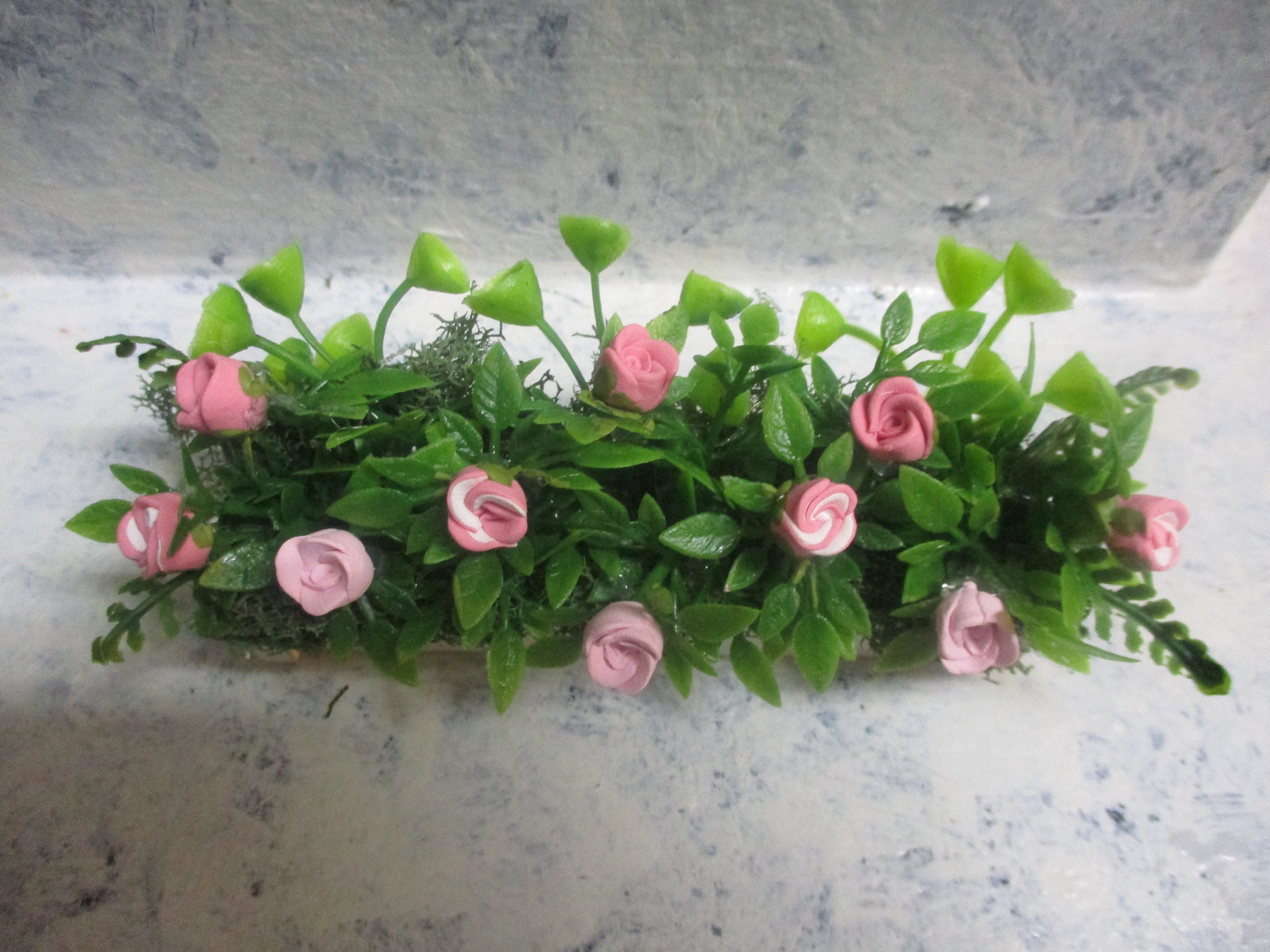 Miniature Polymer Rose Window Box - Dollhouse Garden Decor - Etsy