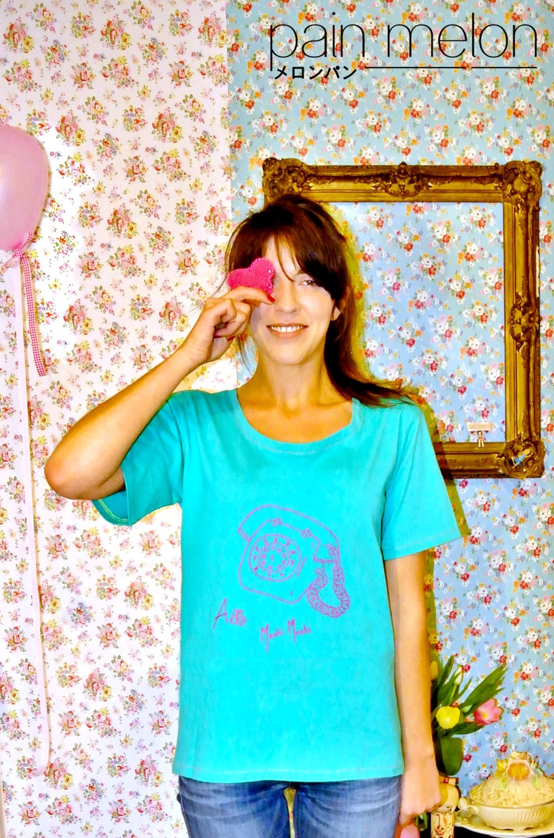 embroidered sweat Moshi Moshi