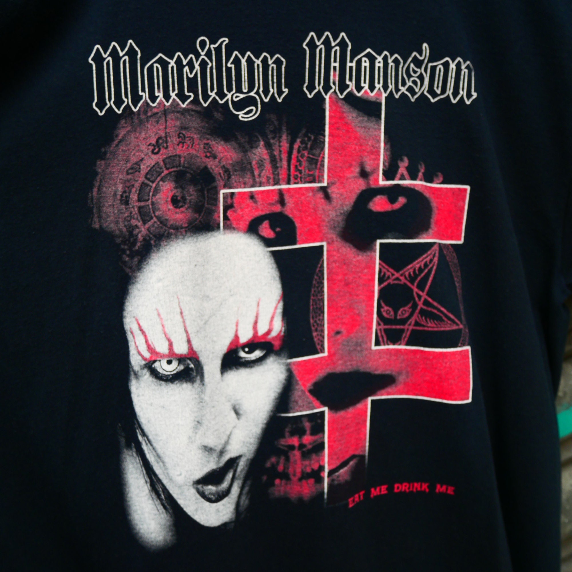Vintage T-shirt – Marilyn Manson – Eat Me Drink Me - 00's - Etsy
