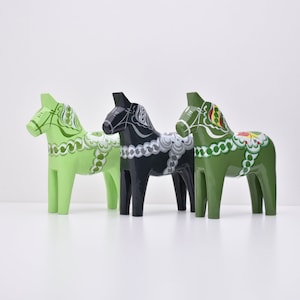Dala horse Sweden, Horse figurine, Dalapferd, Green horse figurine, Dalecarlian horse, Schweden, Dala Pferd, Swedish folk art, Wooden horse