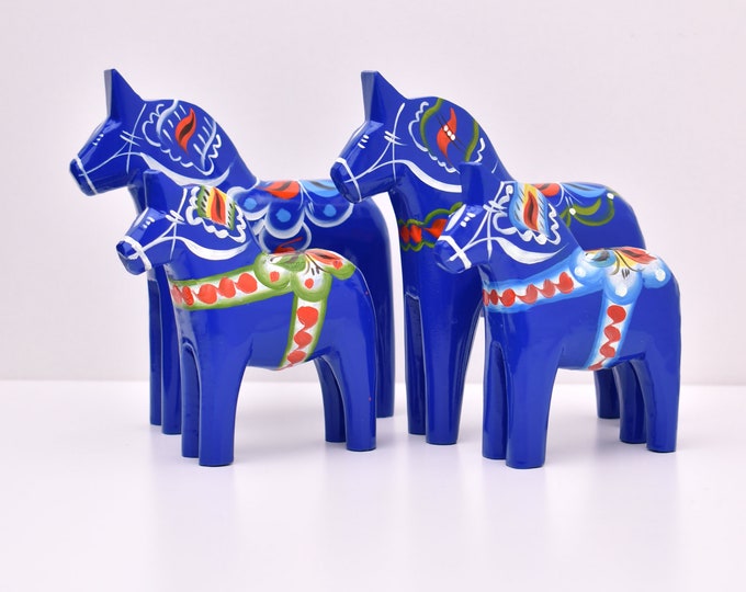 Swedish Dala horse, Original Traditional Bright Blue Dala Horse, 10 different sizes, Handmade in Sweden, Dalecarlian horse