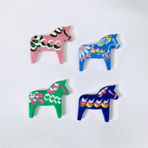 Swedish Dala Horse Magnets, Dala horse, Handmade in Sweden, Nordic home decor, Dalecarlian horse