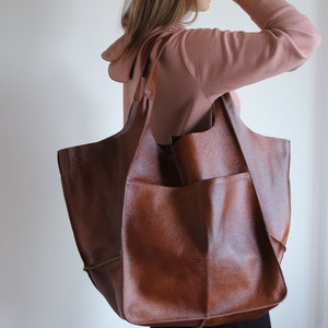 Weekender Oversized bag Large leather tote bag, Slouchy Tote, Cognac Brown Handbag for Women, Soft Leather Bag, Everyday Bag, Women bag image 4