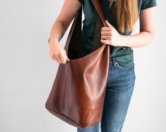 Sac BOHO marron COGNAC, sac HIPPIE en cuir, sac Hobo femme, sac à main Hippie surdimensionné, sac Boho Slouchy Hobo, épaule Hobo Hippie Style