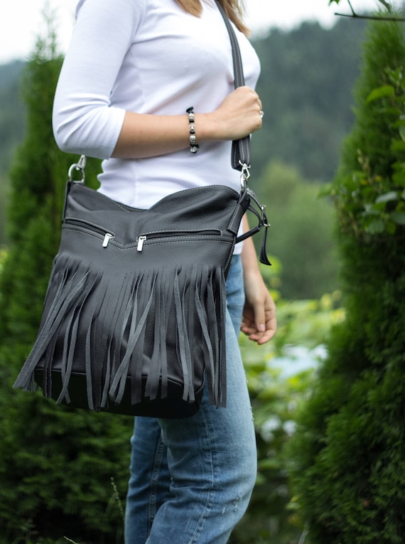 Tassel Sling Bag | Vanilla Moon