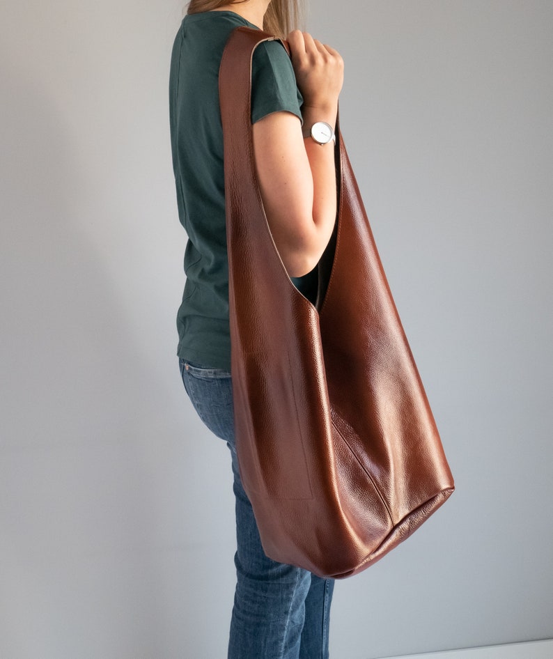 COGNAC Brown Leather HIPPIE Bag, Oversized BOHO Bag, Hobo Bag, Bohemian Leather Hobo Purse, Large Crossbody Hobo Bag Wide Strap, Boho image 6