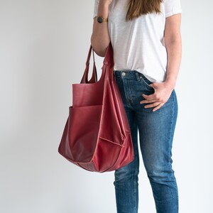 RED LEATHER TOTE bag, Slouchy Tote, Red Handbag for Women, Everyday Bag, Women leather bag, Weekender Oversized bag image 4