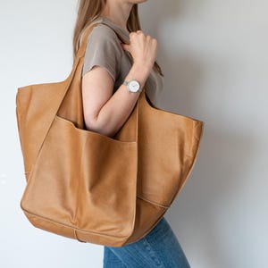 Oversize LEATHER TOTE bag, Slouchy Tote, Camel Brown Handbag, Soft Leather Bag, Everyday Bag, Antique Leather Bag, Weekender Large Bag