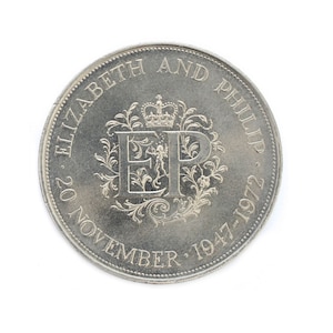 1972 Crown Coin Issued To Commemorate Silver Wedding on Elizabeth and Phillip