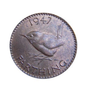 1947 farthing Coin With a Wren from the United kingdom, Perfect for Birthdays ,Anniversary and within Jewellery