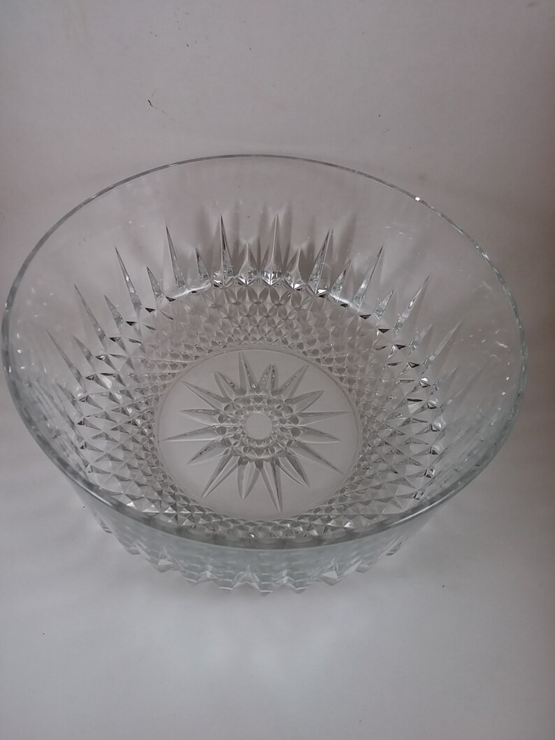 Arcoroc Usa Large Serving Bowl With 3 Salad Bowls Dinnerware Sets Home Living Imranzclinic Com