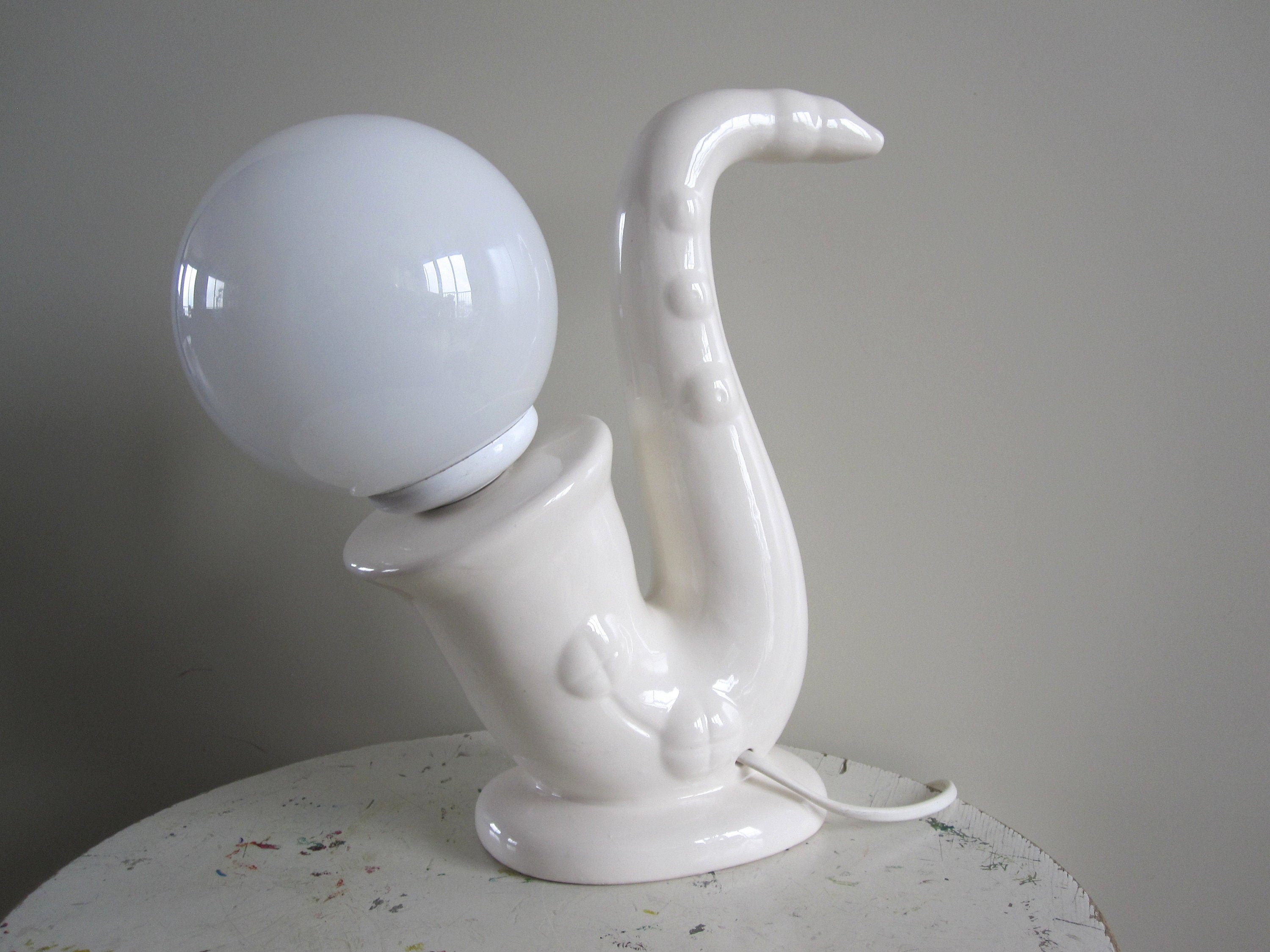 Lampe Saxophone Céramique et Globe Opaline Années 80, Lampe Vintage Design Blanche