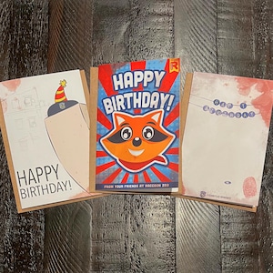 Feliz cumpleaños, tarjeta, Resident Evil, Raccoon City, Leon, zombies, video, juego, sobres, regalo, fan, cosplay, fiesta, Jill, Lady Dimitrescu,