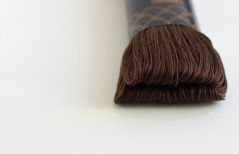 #5 Green \u2013 Solid Colour in 40m or 170m skein Daruma Yokota Sashiko Thread Thin Type