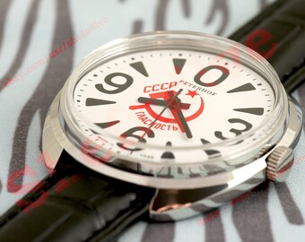 Big ZERO Peterhof Rare Russian USSR Raketa Vintage Communism propaganda  wristwatch 2609