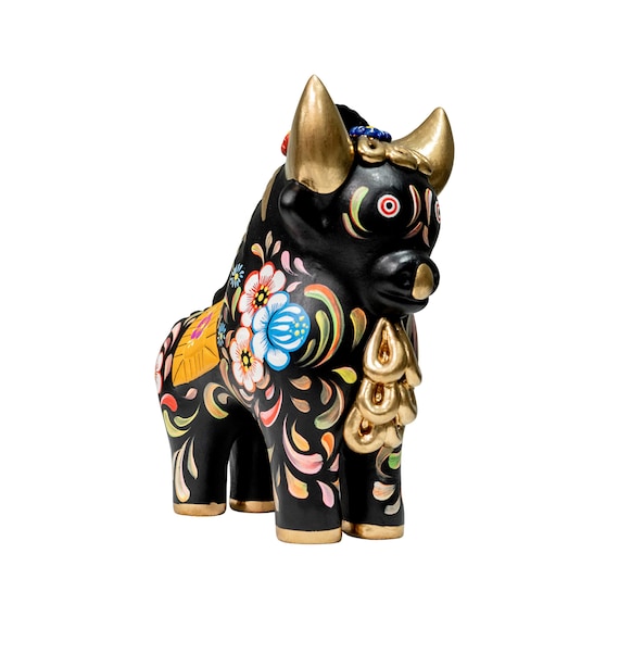 プカラの雄牛、手描き陶器製 - 高さ7.9インチ、黒、陶器の置物、彫刻