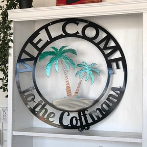 Personalized Welcome Palm Tree Scene Sign Metal Wall Art - Customizable Weatherproof Door Hanger | Outdoor Decor | Beach house Decor