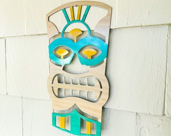 Tiki Man Sunray Mask Metal Wall Art | Hawaiian Decor with Powder Coat | Indoor Outdoor Home Decoration | Tropical Beach Vibe | Tiki Guy