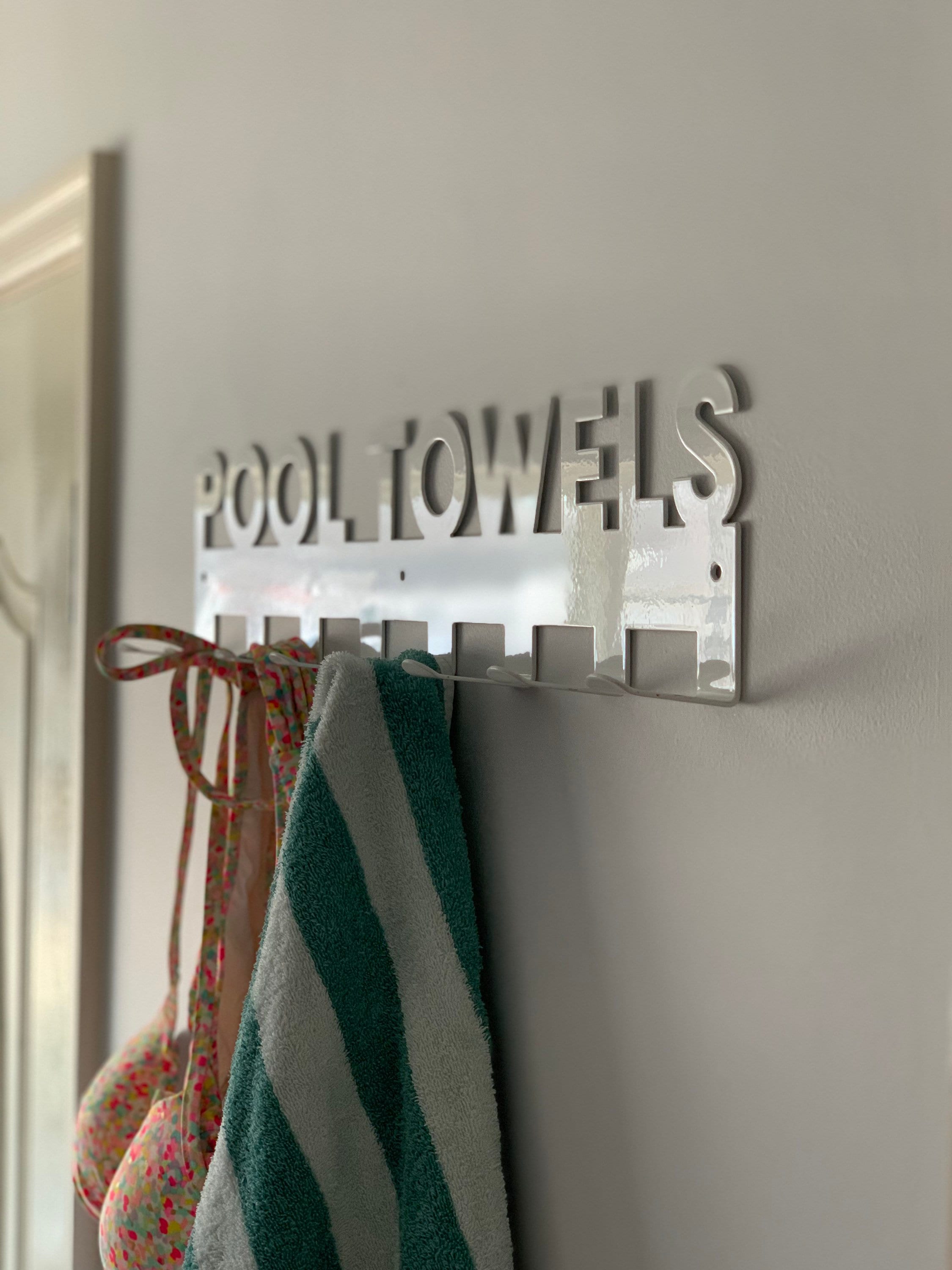 Metal Pool Towell Rack Personalized Modern Towel Rack With Hooks: Powder Coated Steel, Pool ...