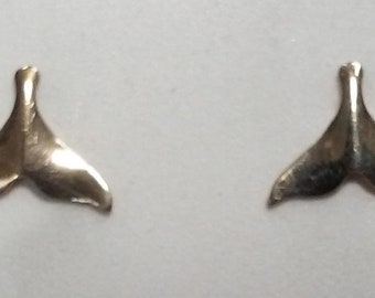 14KT Whales Tail Post Earrings