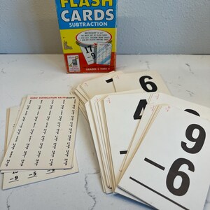 Tarjetas didácticas de resta de Milton Bradley, grados 2 a 6, Vintage Education, 100 problemas diferentes, doble cara