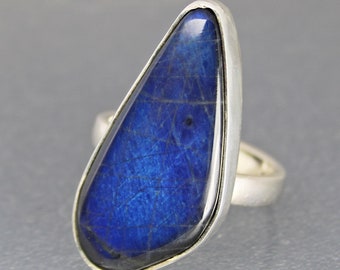 Spectrolite Ring, Contemporary Finland Spectrolite Cocktail Ring, Unique Handmade Large Stone Ring, Big Blue Labradorite Statement Ring