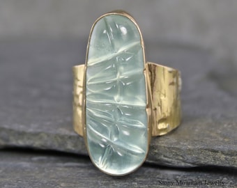 Natural Aquamarine Ring, One of a Kind Hand Carved Aquamarine Cocktail Ring, Rare Genuine Cats Eye Aquamarine Designer Ring