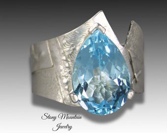 Blue Topaz Ring, Large Modern Blue Topaz Designer Ring, Contemporary Handmade Anniversary Gift for Her, Unique Wide Band Wedding Ring