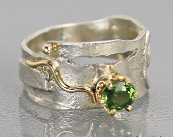 Unusual Artistic Green Tourmaline Ring, Genuine Tourmaline Statement Ring, Wide Mixed Metal Chrome Tourmaline Cocktail Ring