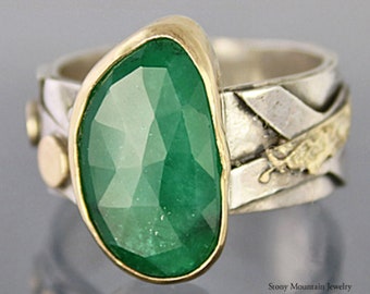 Rose Cut Emerald Ring, Unique Genuine Emerald Cocktail Ring, Handmade Contemporary Emerald Statement Ring, Mixed Metal Emerald Ring