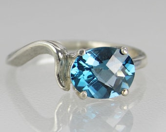 London Blue Topaz Ring, Modern Blue Topaz Designer Ring, Contemporary Handmade Anniversary Gift for Her, Unique Wedding Ring