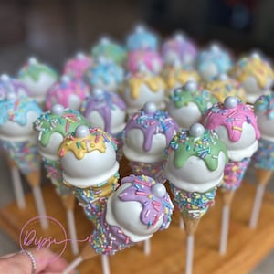 Cake Pops,  Pastel Ice cream Cone Cake Pops,Ice Cream Cone Cake Pops, Candyland Cake Pops, Dessert table treats