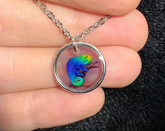 Stunning Color-Changing Chameleon Mood Necklace, See Video, Changes Every Color of the Rainbow, 18” Stainless Steel Chain