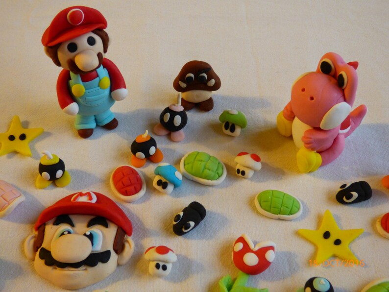 30pcs. Fondant Mario and Yoshi Yoshi can be in green color | Etsy