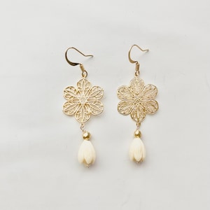 Pikake Flower Earrings