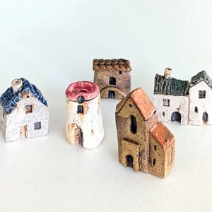 Miniature House 7-SET: Holiday Village, Little Ceramic Houses, Fun Aquarium Decor, Small Ceramic  Houses