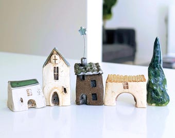 Handmade Pottery Houses, Miniature House 4-Set, Small Clay Houses, Whimsical Home Decor, Little Ceramic Cottages, Aquarium Decor