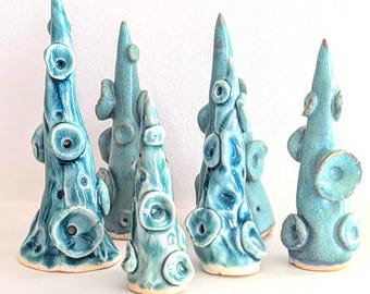 Ceramic Aquarium Decoration: Handmade Aquatic Sculpture, Fish Hideout