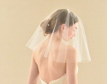 NWT Dixie Short Crystal Veil Short Glitter Veil main image 4