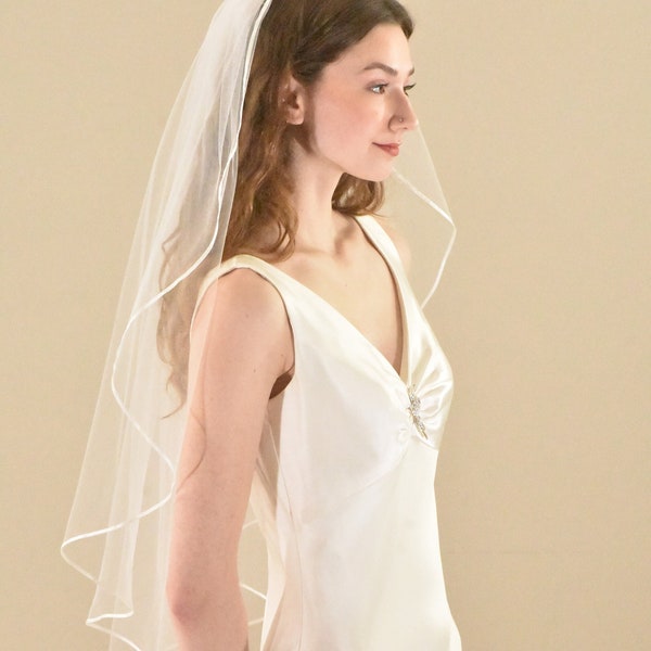 Classic Cut Hip Length Veil with Thin Flat Satin Ribbon Edge | Thin Satin Trim Ribbon Veil | Thin Satin Ribbon Mid Length Veil