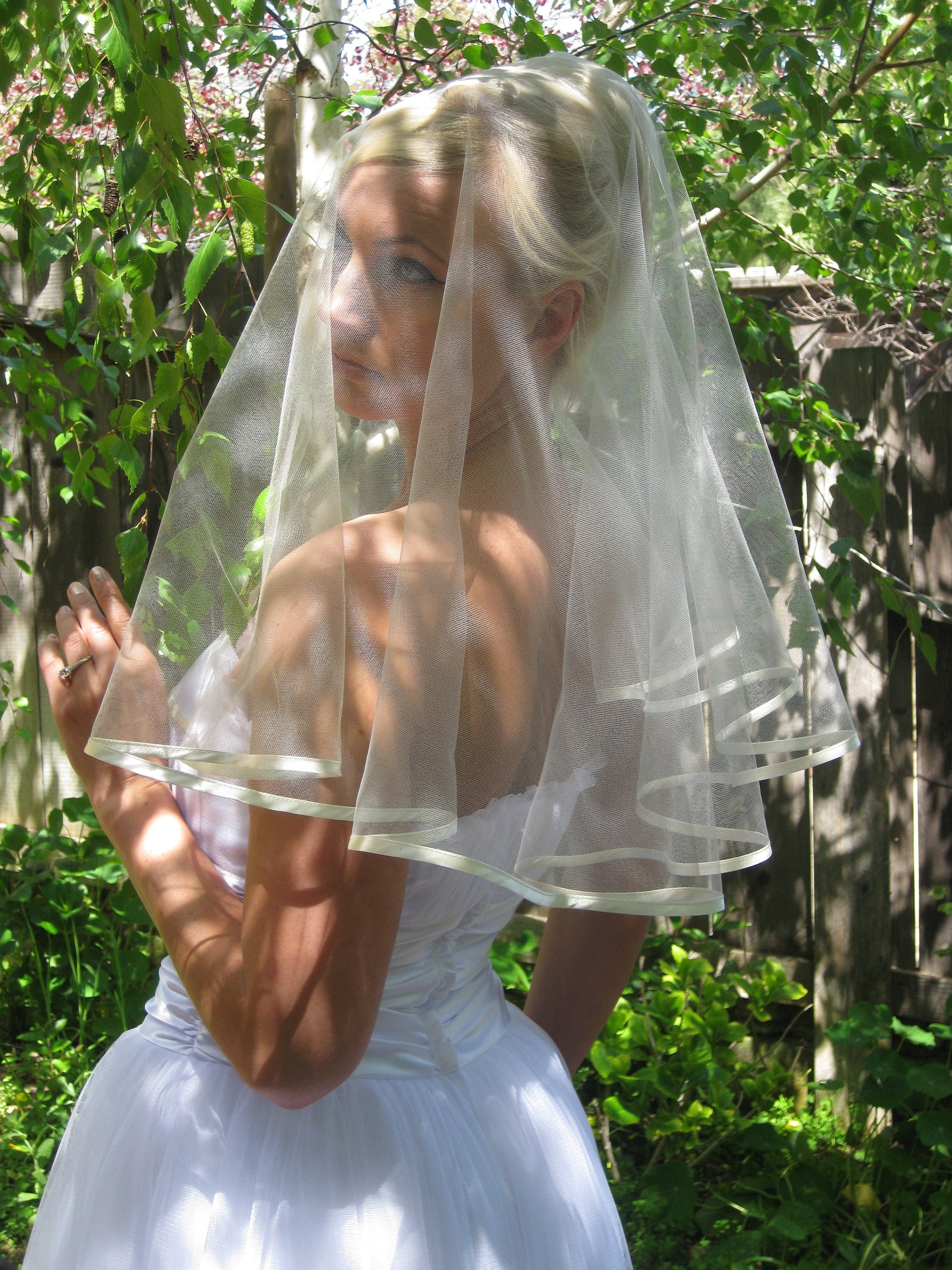 how to make a two tier veil