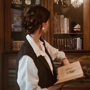 Dark Academia Aesthetic Thrifted Style Box, Vintage Clothing Mystery Bundle - Moody, Classic & Vintage