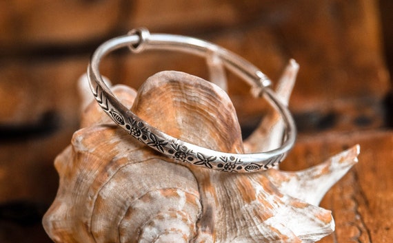 Sterling Silver Hill Tribe Flower Cuff Bracelet Sterling Silver Hill Tribe Flower Cuff Bracelet