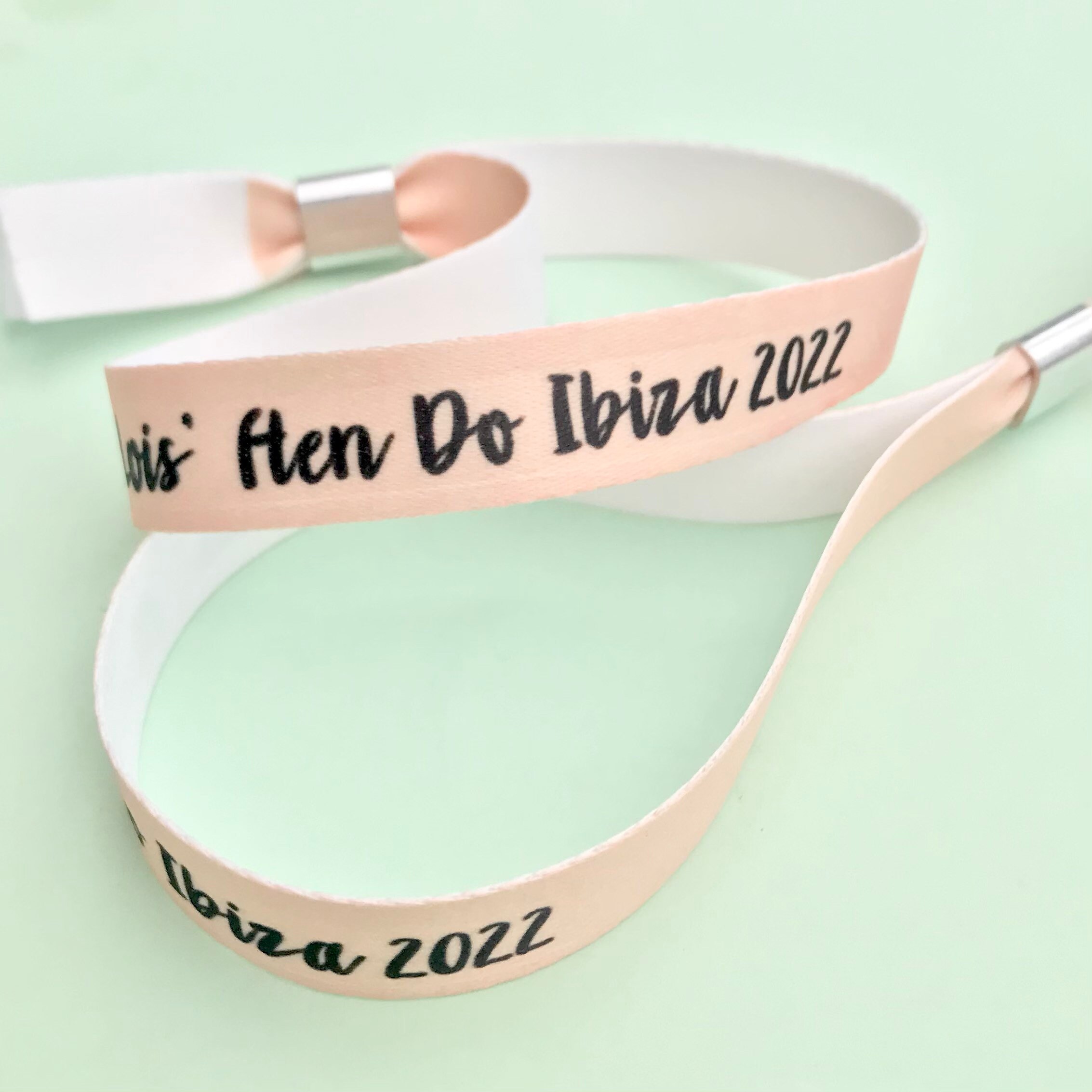 Paquete de 100 pulseras de tela personalizadas para eventos, ligeras,  duraderas, impermeables, personaliza, añade tu texto, letrero y código QR