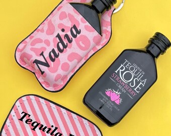Personalised emergency drink keyring - Mini alcohol keyring - Custom Keyring drink holder - Mini booze gifts